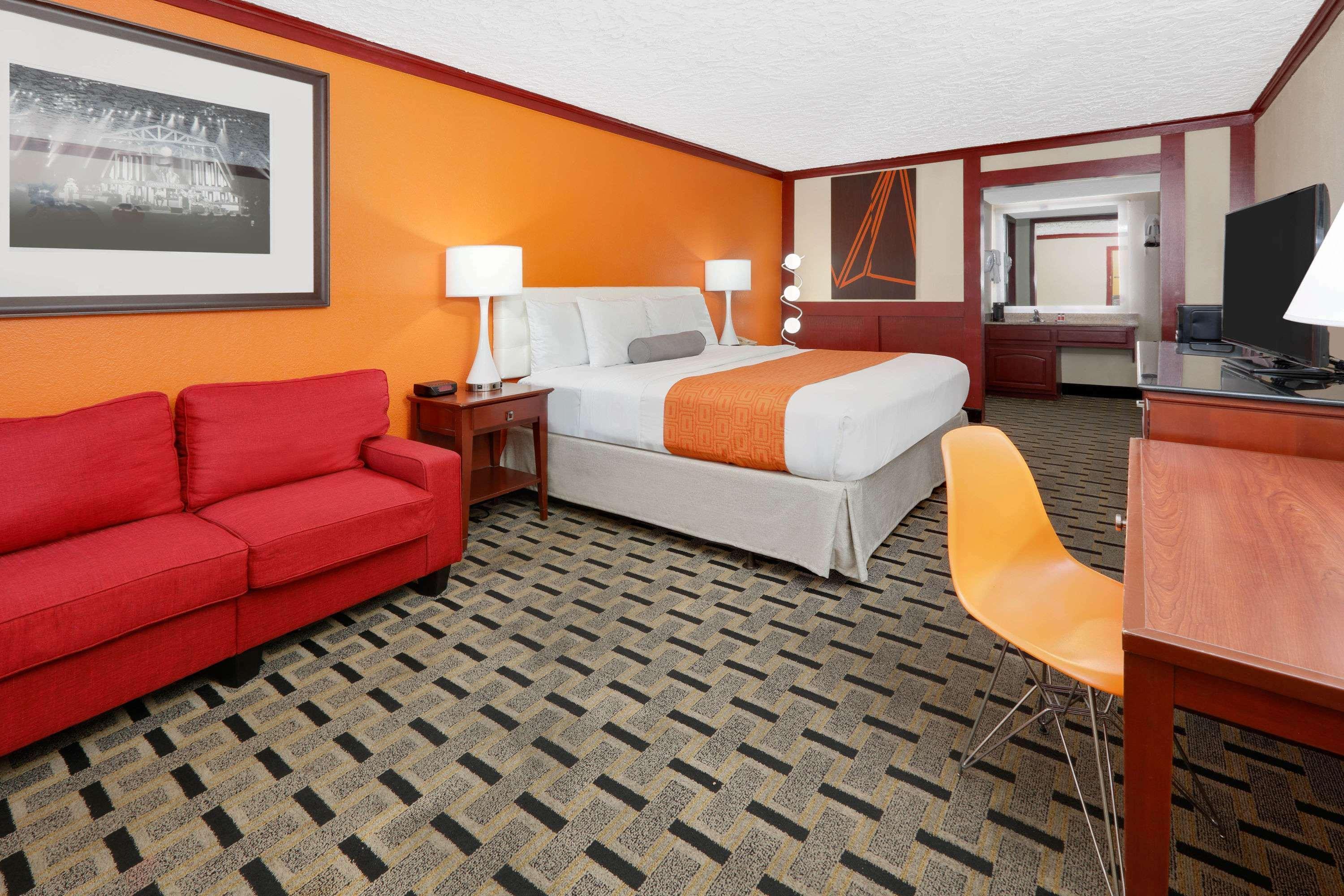 Howard Johnson By Wyndham San Marcos Eksteriør bilde